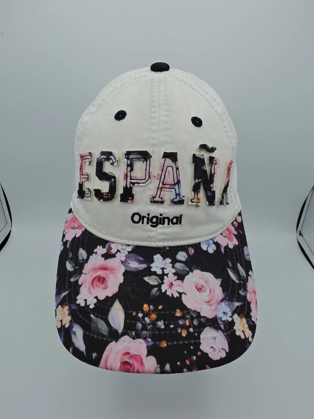 Robin Ruth “Espana” Floral Snapback Cap Adjustable Resort Streetwear Women OS